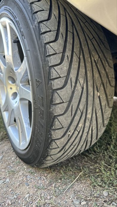 Продам резину летняя 225/45/R17