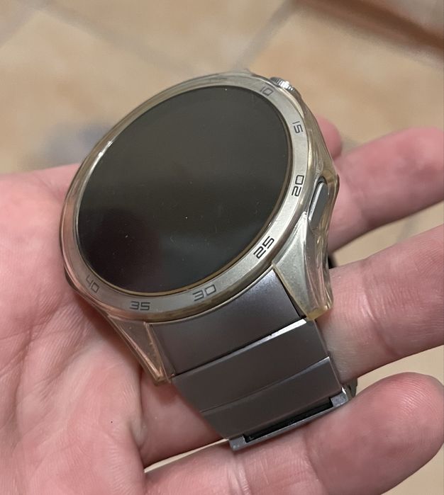 Продам часы Huawei Watch gt 4