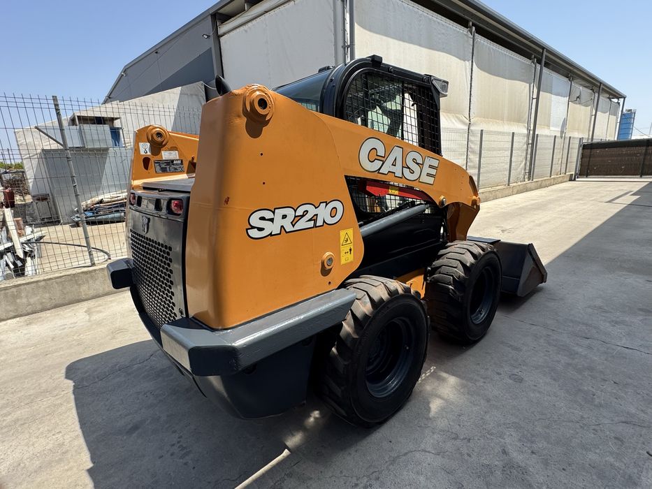 Miniincarcator (bobcat) Case SR210 - 2019| 880h |Ilfov| 22.000e + TVA