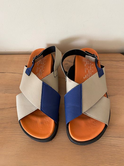 Tamari's чехли и Surface сандали