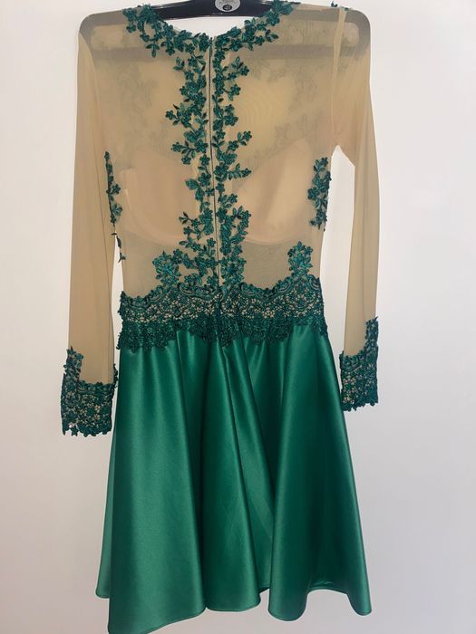 Costum și rochie de seara