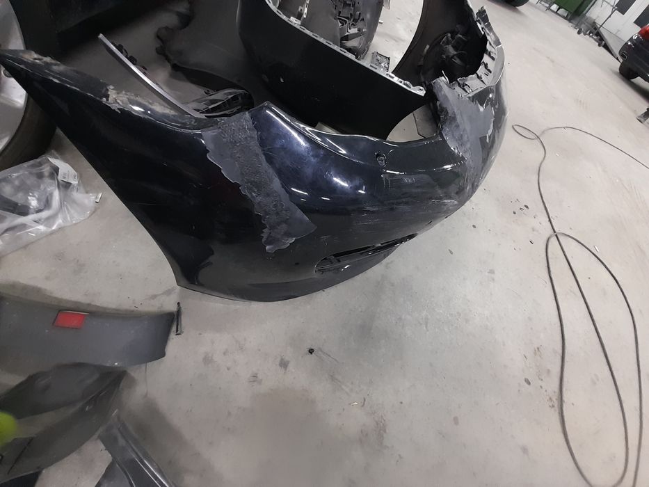 Tinichigerie auto  reparații bari si restaurări