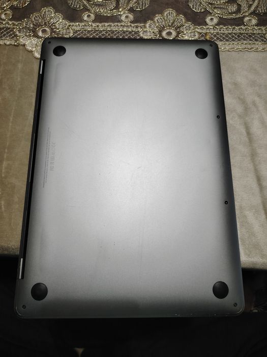 Mac booc 13 inch, 2017,Two Thunderbolt 3 ports