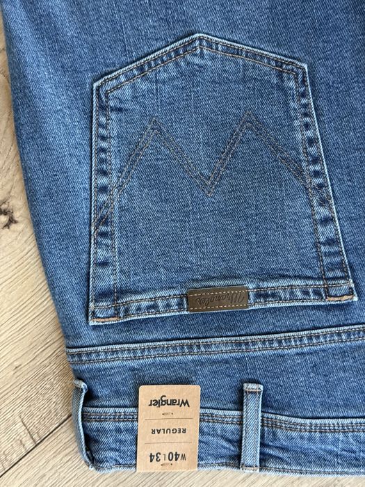 Blugi WRANGLER Albastru Barbati | Marime 40 x 34 (Talie 100 cm)