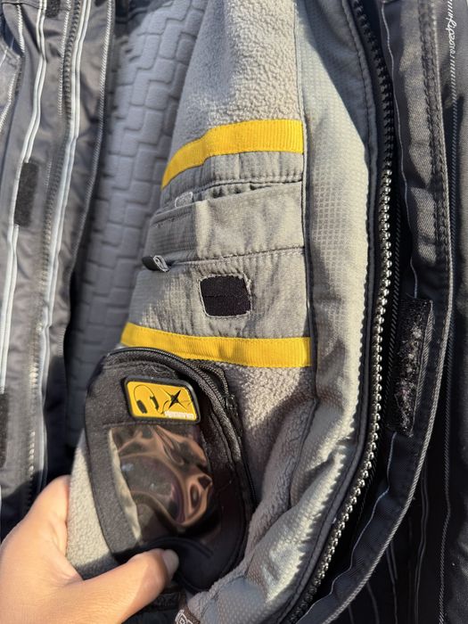 Сноуборд   куртка Ripzone L