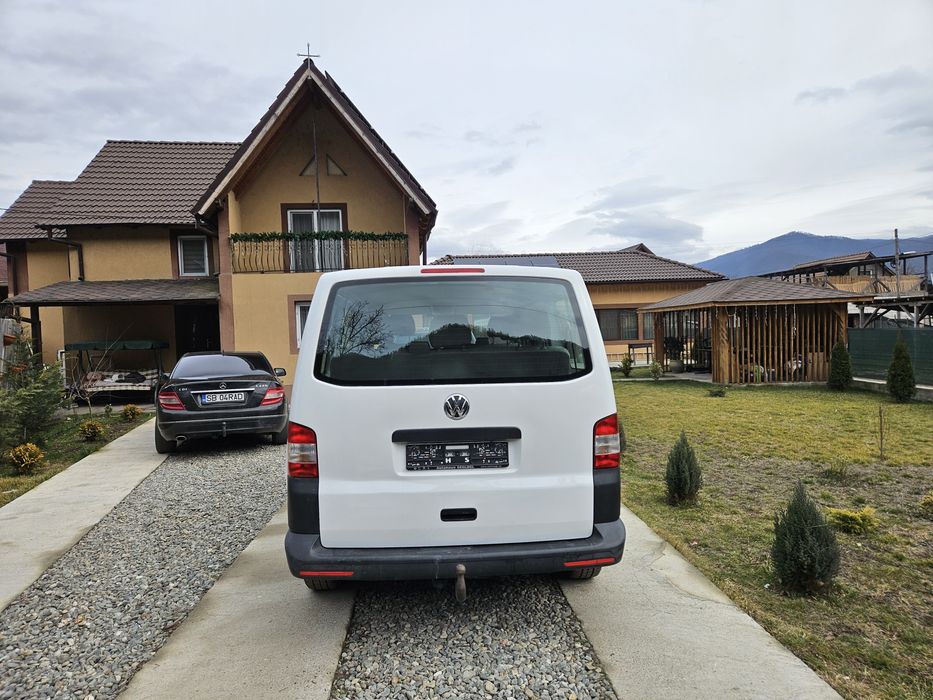 Vw /t5/ 8+1/2015/Impecabil/