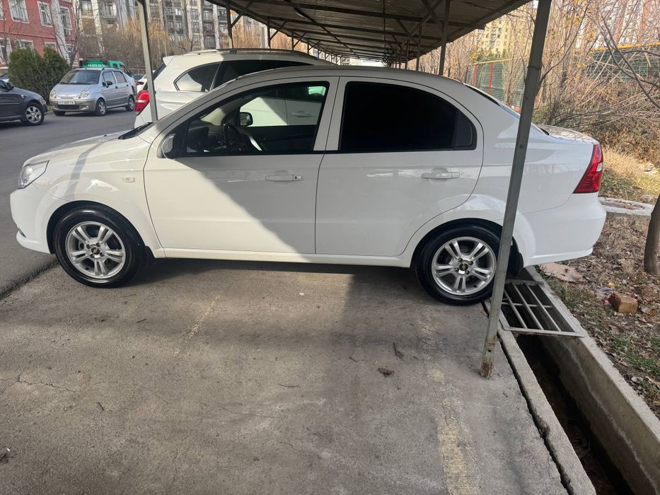 NEXIA 3  Автомат 2022 год