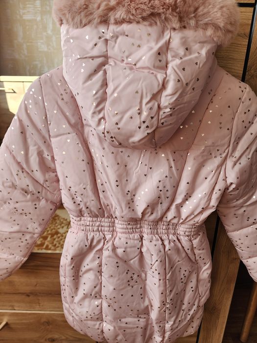 Куртки на девочку 9-10 лет.