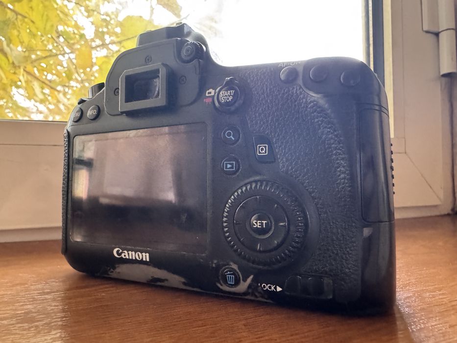 Срочно продается камера Canon EOS6D