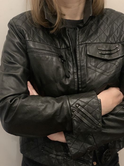 Продам кожаную куртку