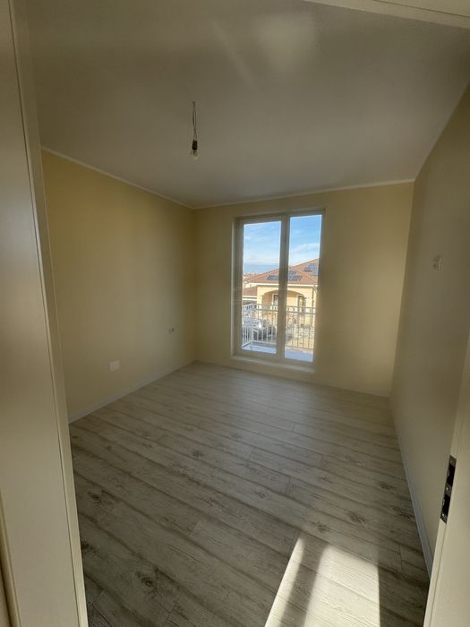 Vand 1/2 duplex in spate la Esso ( Giroc)