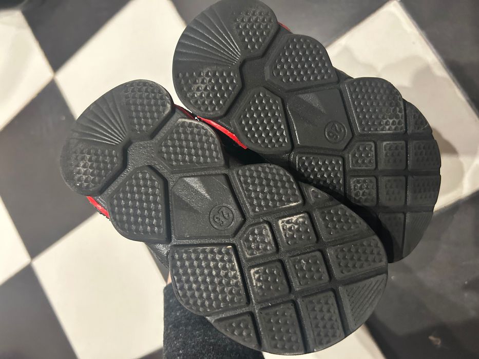 Детски сандали 24