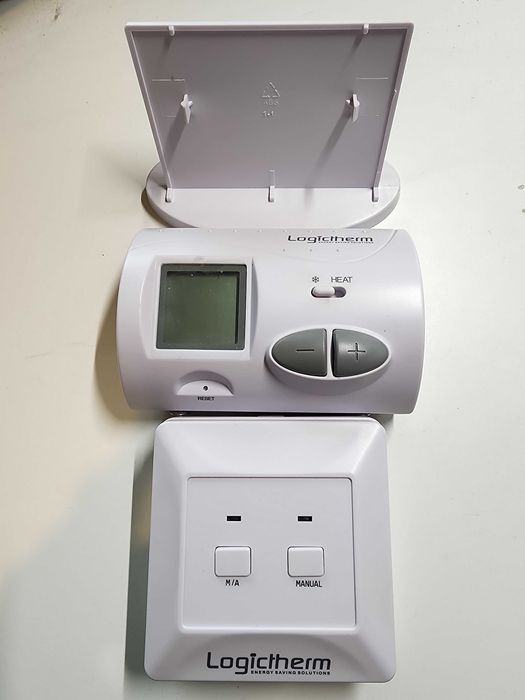 Termostat de cameră wireless Logictherm C3 RF pentru centrală termică cu afisaj LCD