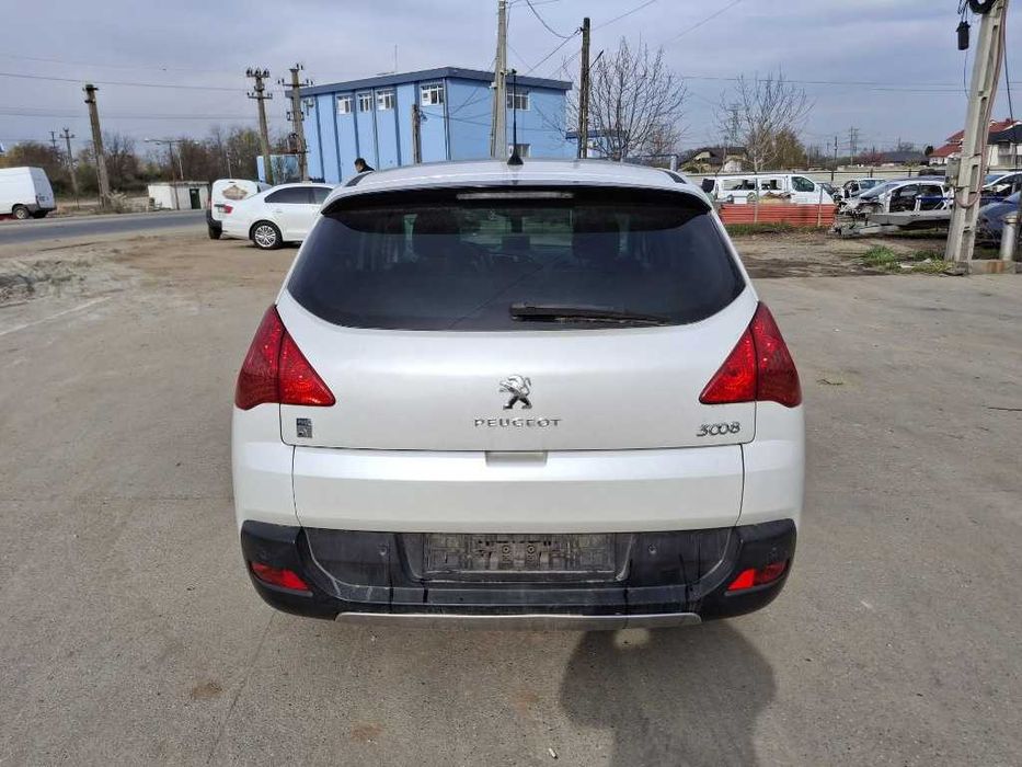 Dezmembrez Peugeot 3008 Hybrid 4x4 2.0 HDI RHC 200 cai an 2012