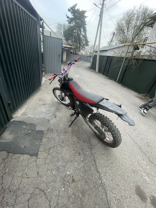 Продам эндуро 06 250кубов