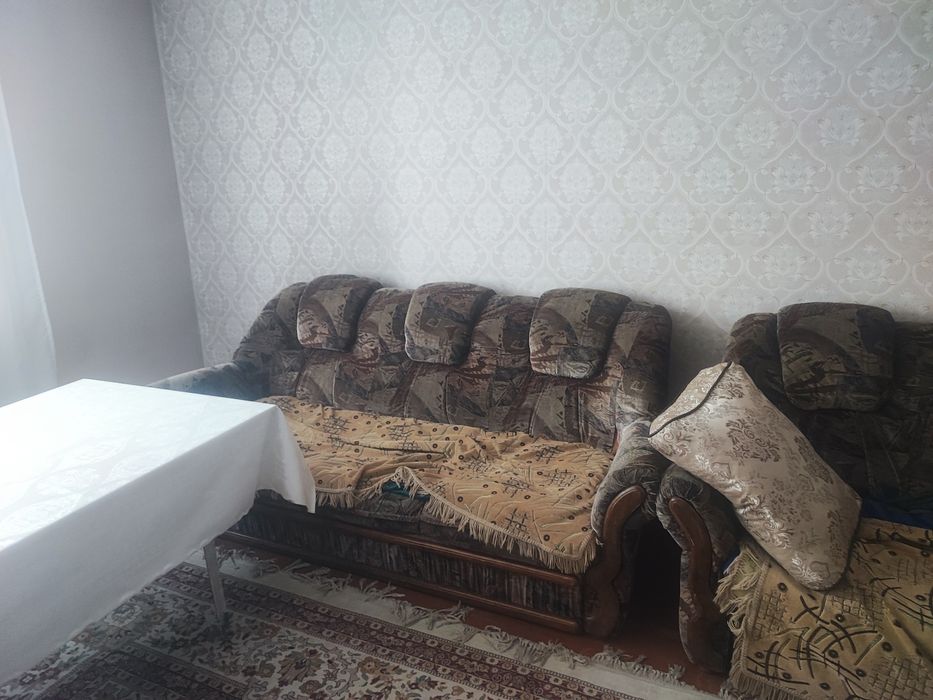 Диваны с крестом