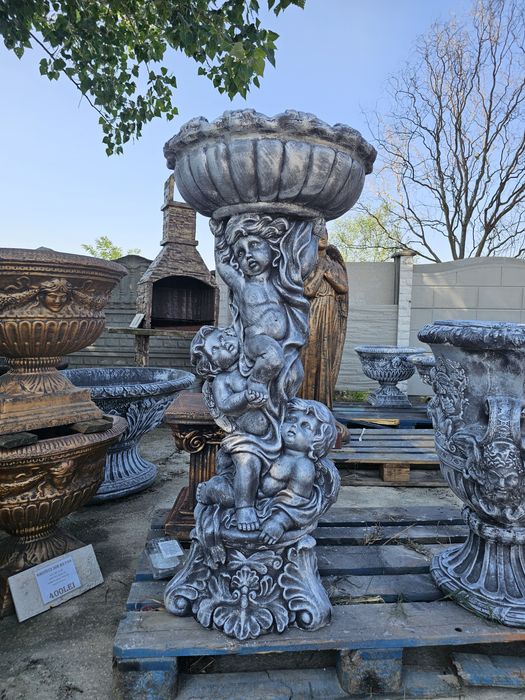 Jardiniera din beton,ghiveci din beton,statueta din beton