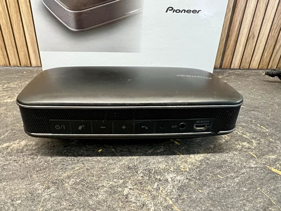Pioneer XW-LF1-K Bluetooth колонка
