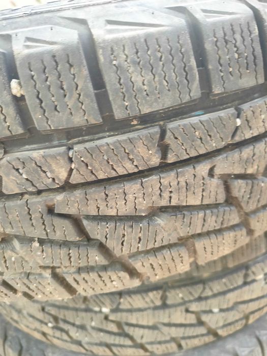 Зимняя резина 205/60R16