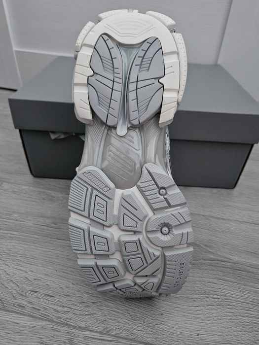 Balenciaga Runner Silver