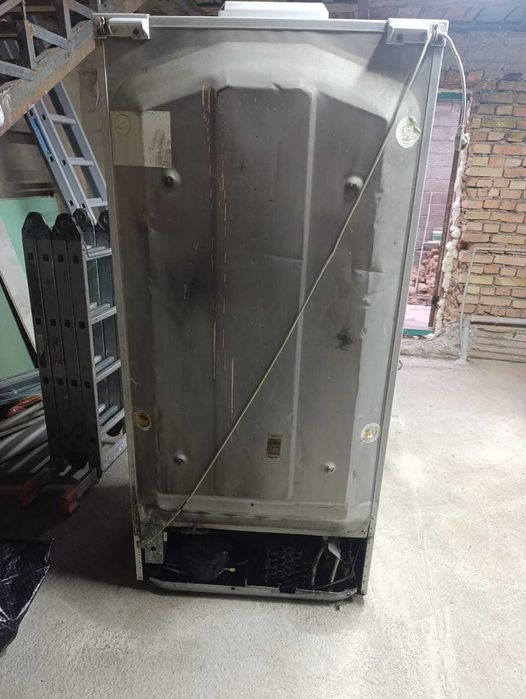 Продам холодильник LG
