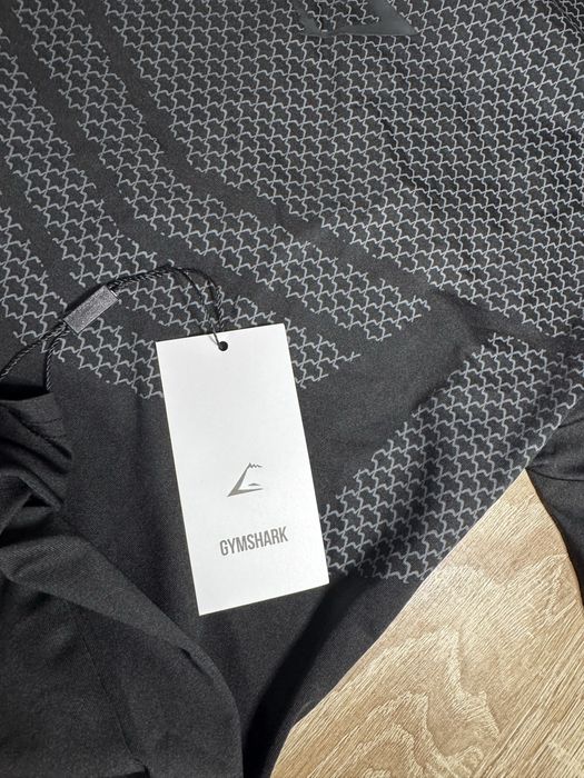 gymshark compression shirt