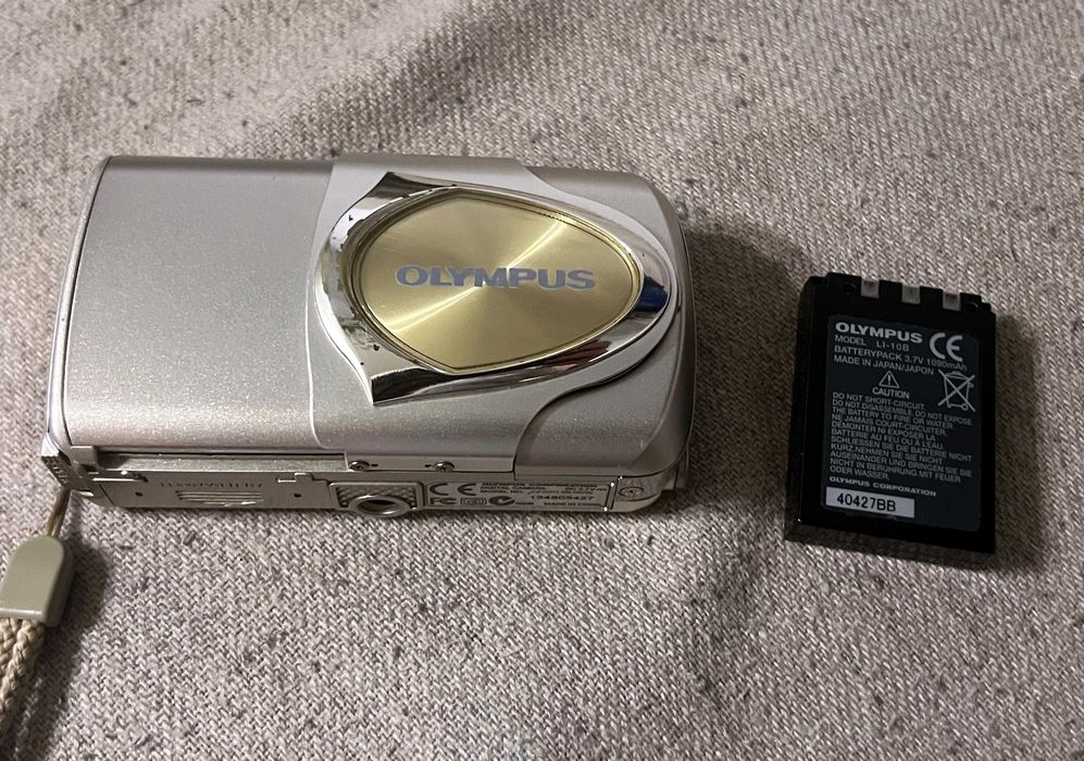 Aparat foto Olympus mju 400 Digital functional baterie si toc