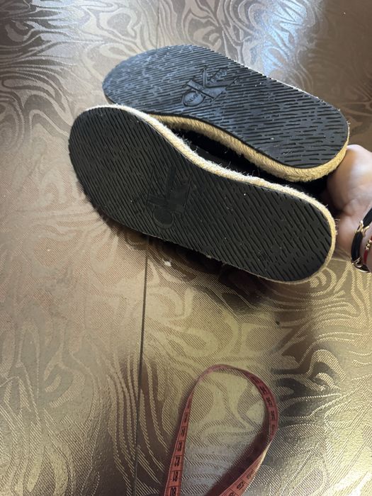 Calvin Clein 36 номер