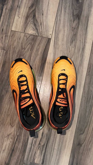 Nike Air Max 720 Sunrise