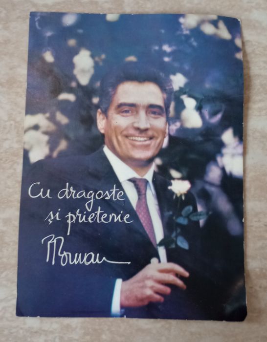 Ion Iliescu și Petre Roman fotografii cu semnatura material electoral