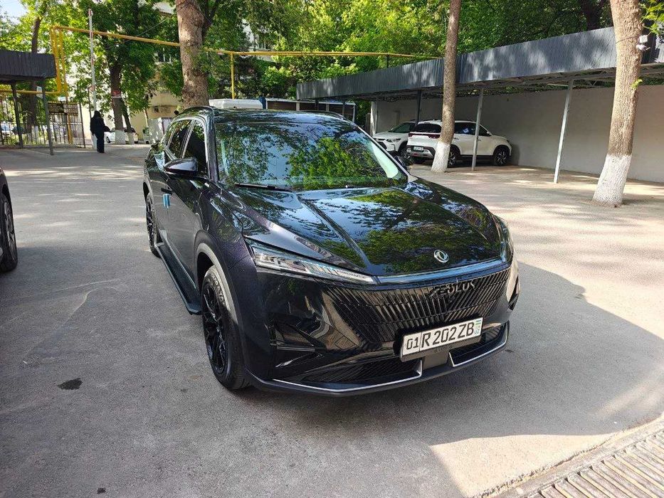 Dongfeng Aeolus AX7 2025