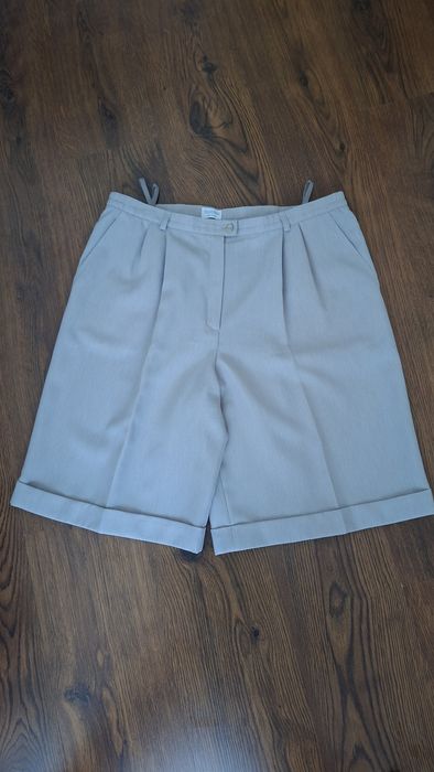 Pantaloni scurti 50/52
