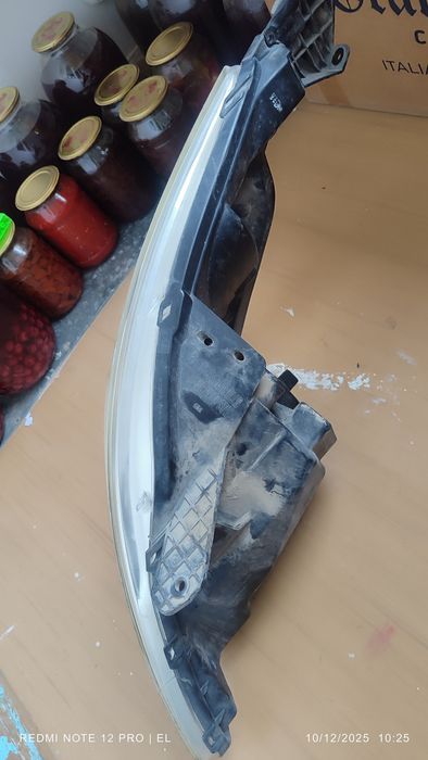 Спарк  Унг тараф фара сал ҳиралашган  GM зўр холатда