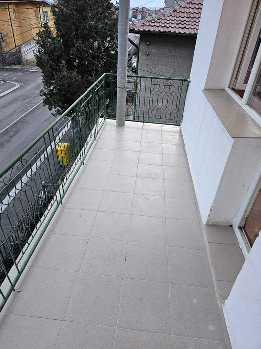 Дава се под наем Етаж от къща в Божурище - 73 кв.м за 382.5 € - Снимка #7