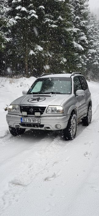 Vând suzuky grand vitara
