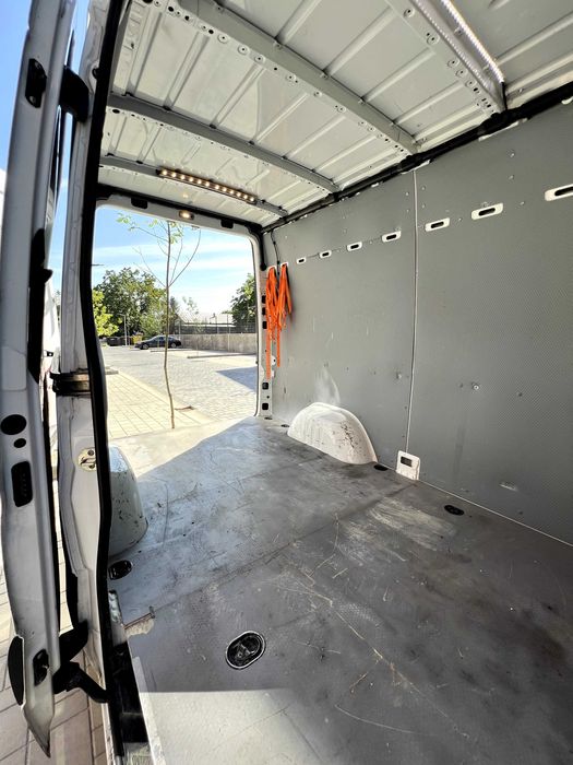 Sprinter Duba de inchiriat/ Transport marfa 3,5 t/ Fara sofer/ Factura