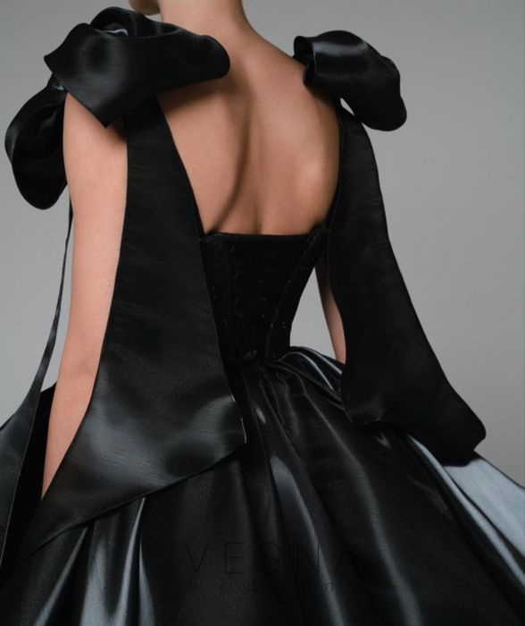 Продам шикарное вечернее платье