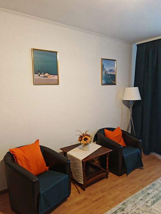 380 Euro, Închiriere Apartament 2 camere decomandate, 52 mp, zona Auchan Titan, sector 3, București, complet utilat