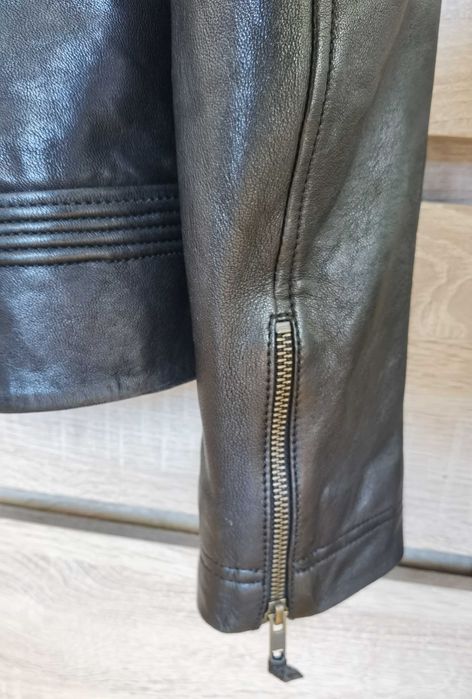 Дамско кожено яке