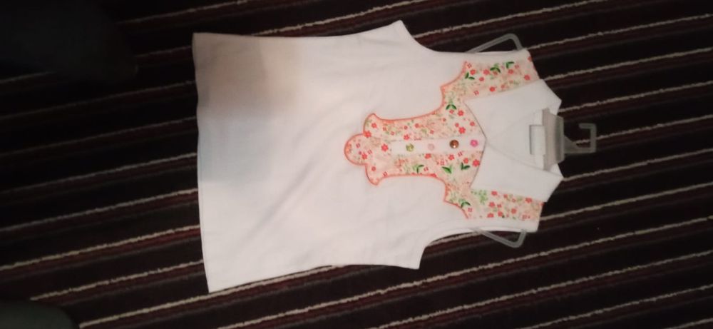 Продам детские вещи.