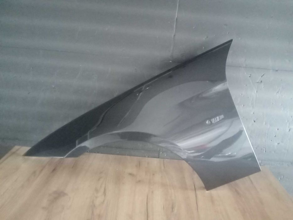 Aripa fata BMW E46/E90/E91/F30/F31 Negru,Alb,Argintiu stanga/dreapta