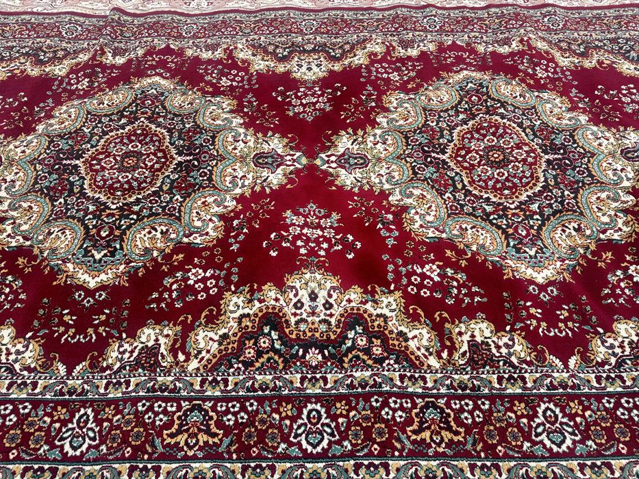 Продаётся ковер высокого качества (Турция)