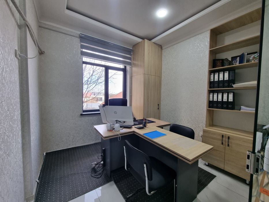 Office mebellari bilan topshiriladi