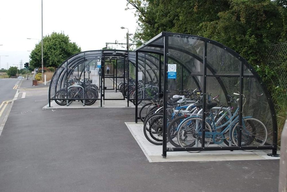 Confectionam stați pt autobuz