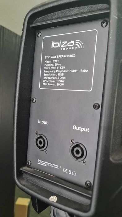 Vand boxe tot ce se vede in anunt pt mai multe detalii in privat