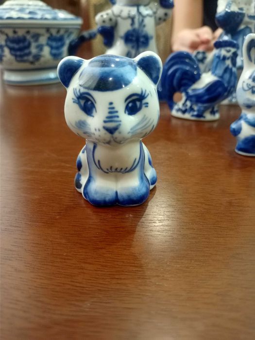 Фигурки разные Гжель