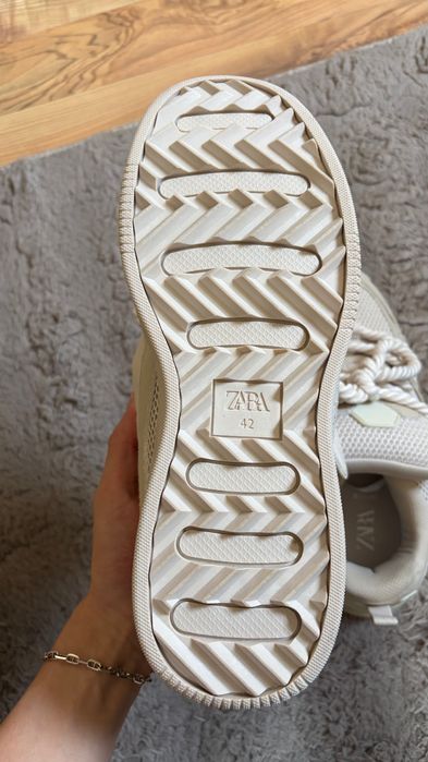 Мъжки обувки Zara