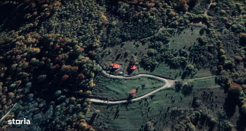 Oportunitate unica! 5ha + 2 cabane de vacanta in Valea Ierii