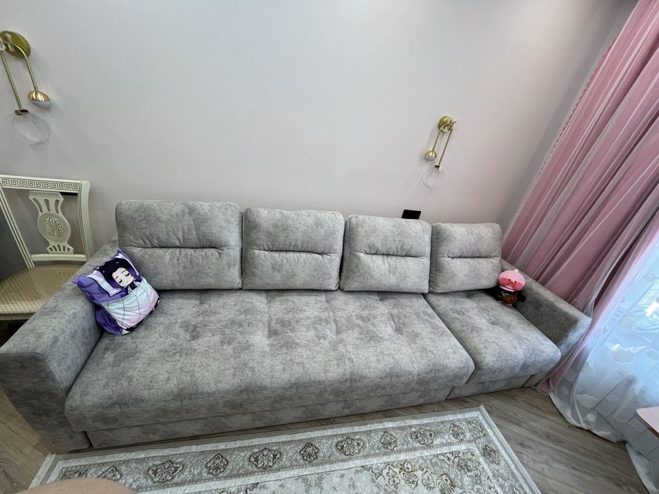 Диван серый б/у длина 3 метра