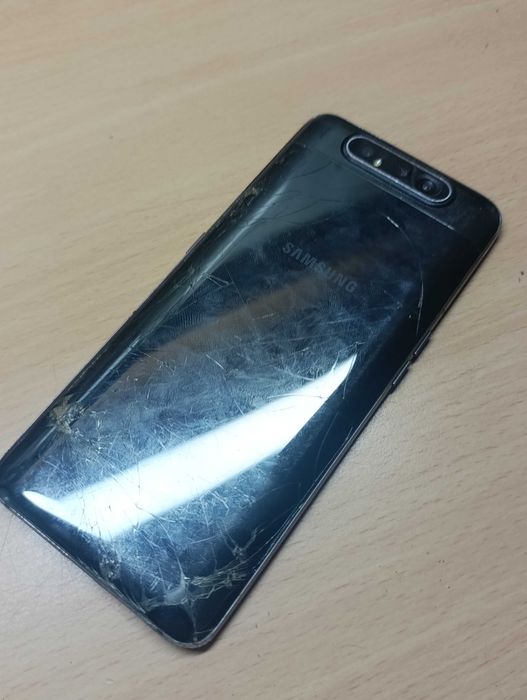 Самсунг а80 срочно можно обмен